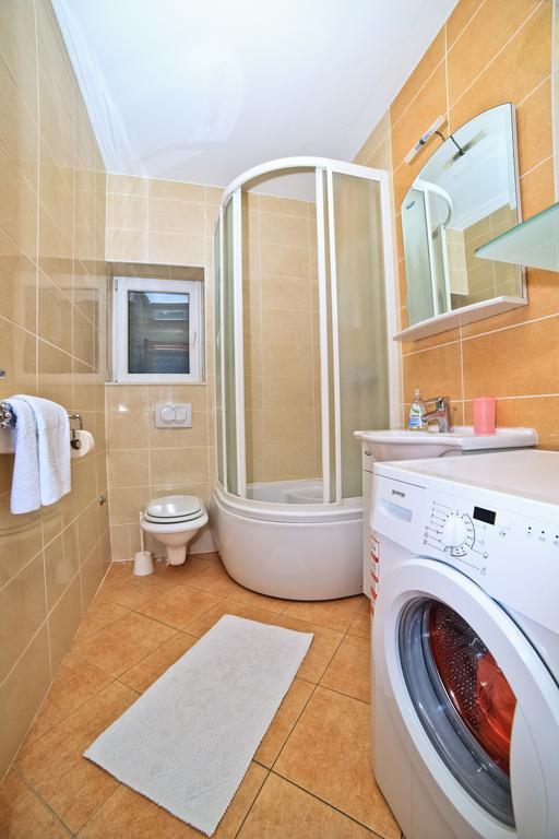 Apartments Bozikovic Podstrana Kültér fotó
